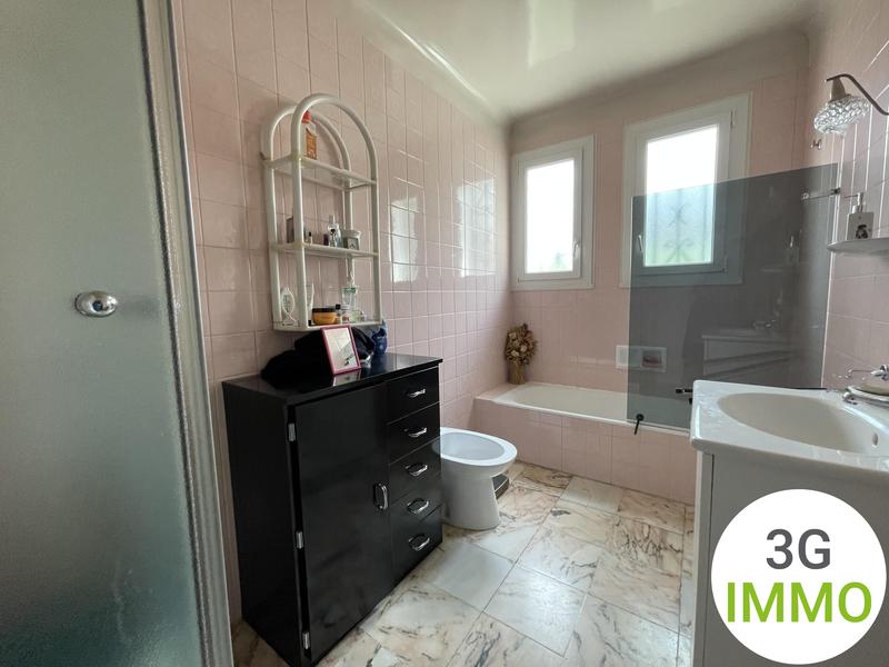 Maison - 174 m² - 6 pièces