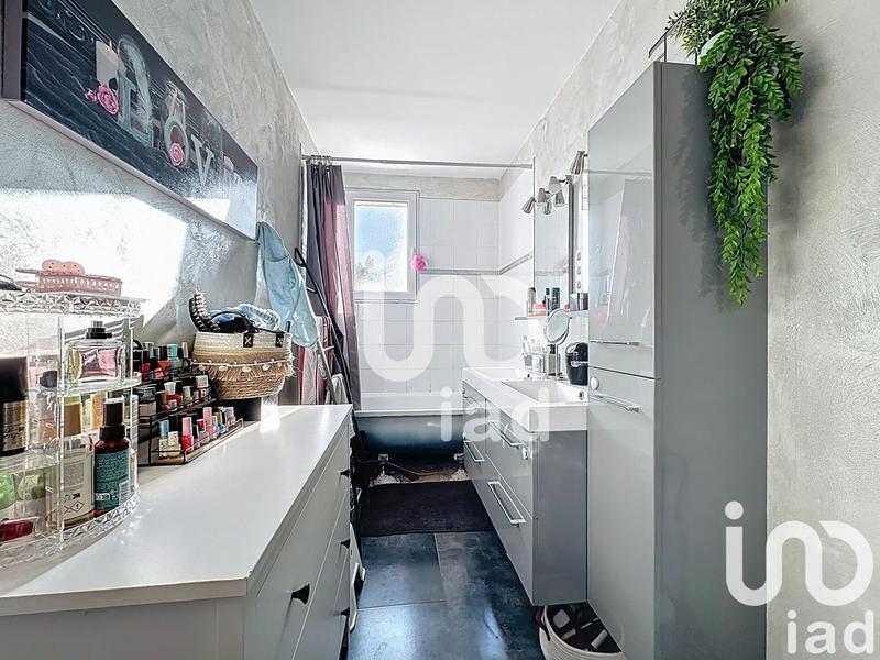 Maison - 88 m² - 4 pièces