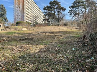Terrain - 1 400 m²
