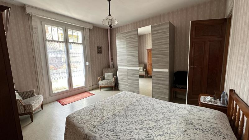 Maison bourgeoise - 110 m² - 4 pièces