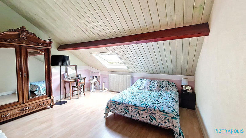 Maison ancienne - 278 m² - 9 pièces