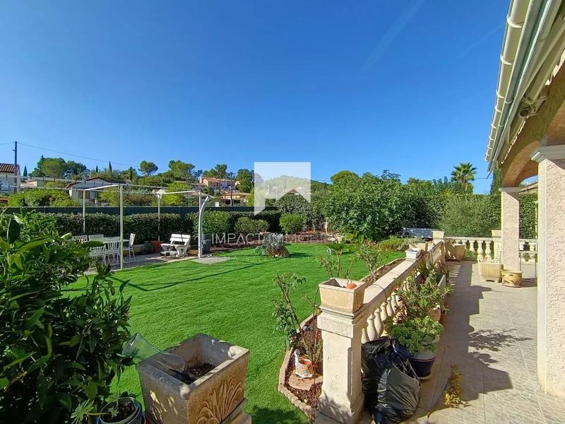 Maison - 103 m² - 5 pièces