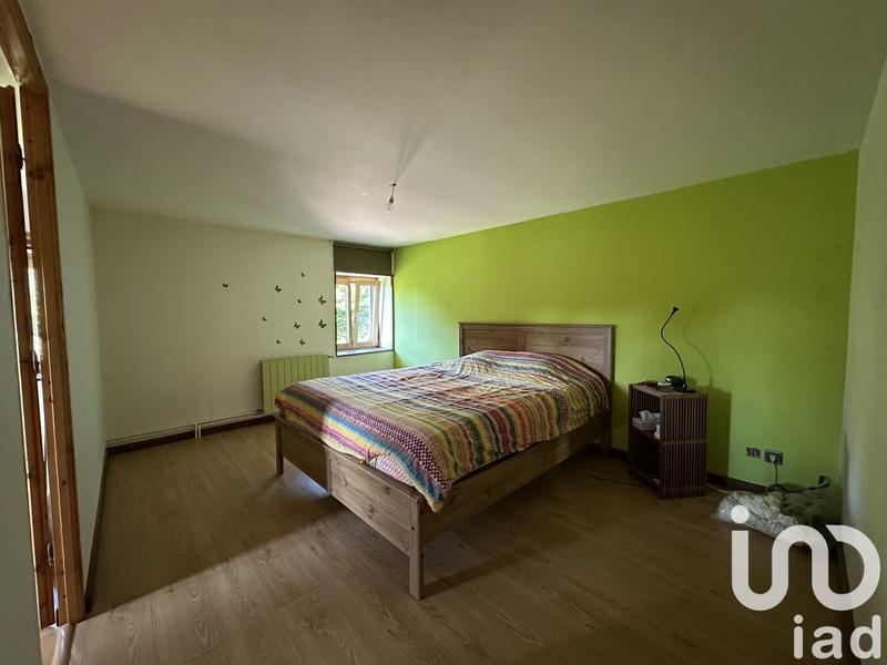 Maison - 317 m² - 13 pièces