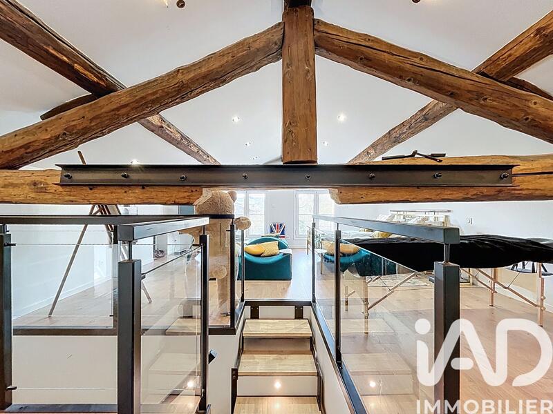 Maison - 165 m² - 8 pièces