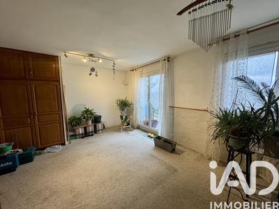 Appartement - 64 m² - 4 pièces