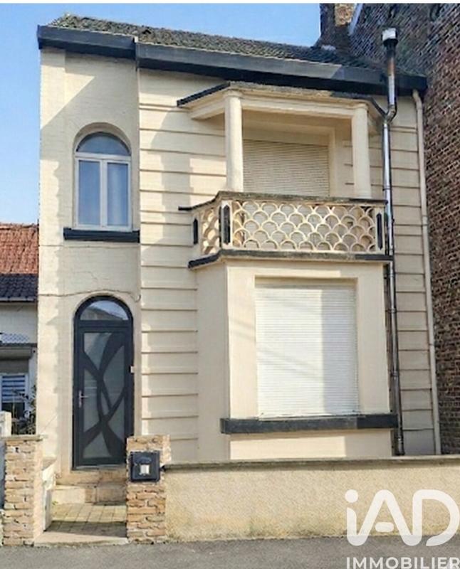 Maison de ville - 96 m² - 4 pièces