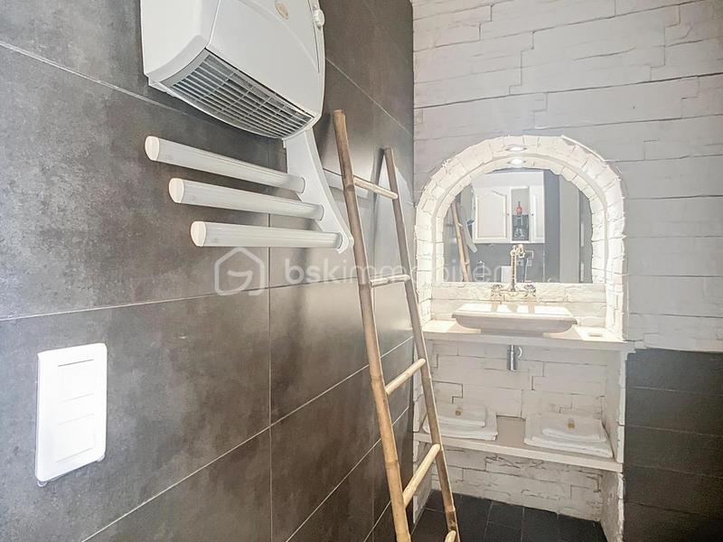 Studio - 27 m² - 1 pièce