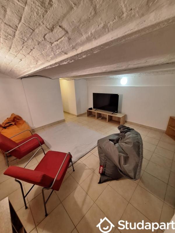 Chambre - 15 m² - 1 pièce