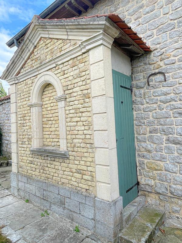 Maison en pierre - 143 m² - 6 pièces