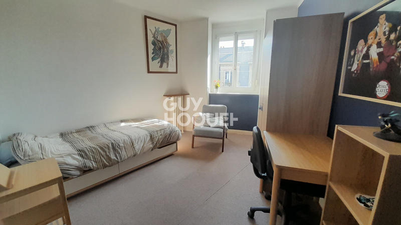 Appartement - 139 m² - 6 pièces