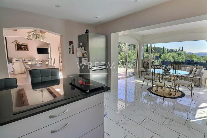 Villa - 187 m² - 5 pièces