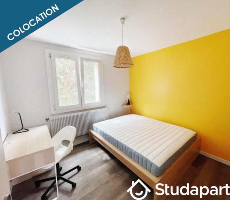 Chambre - 10 m² - 1 pièce