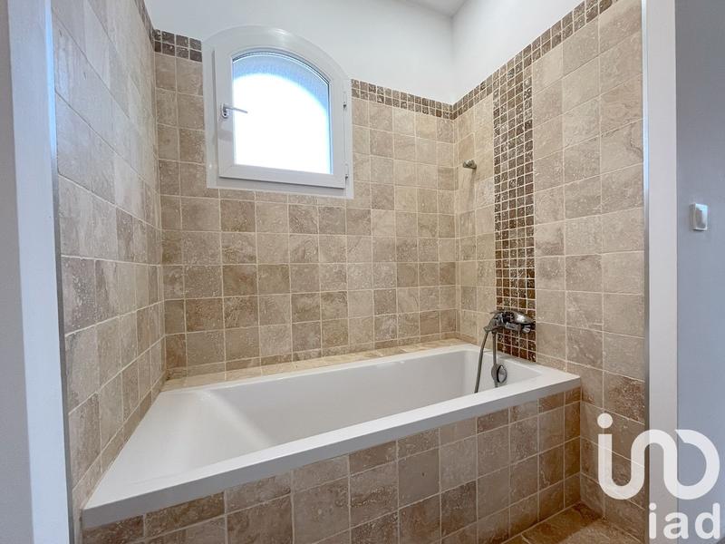 Maison de maîtres - 203 m² - 9 pièces