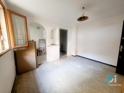 Immeuble - 122 m² - 7 pièces