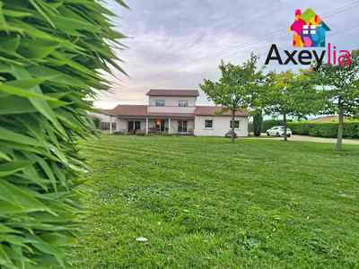 Maison - 151 m² - 6 pièces