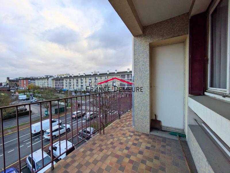 Appartement - 70 m² - 4 pièces