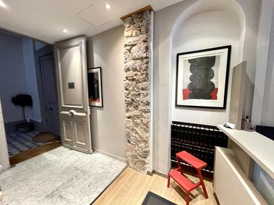 Appartement - 172 m² - 6 pièces