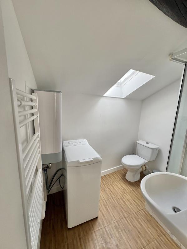 Appartement ancien - 26 m² - 1 pièce