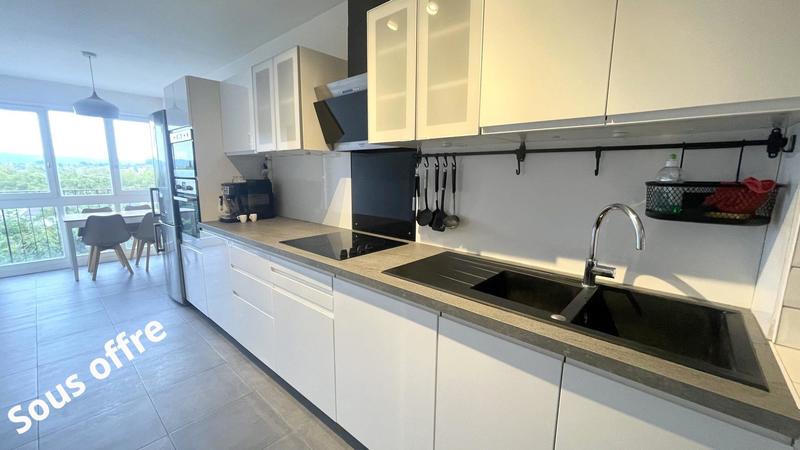 Appartement - 79 m² - 4 pièces