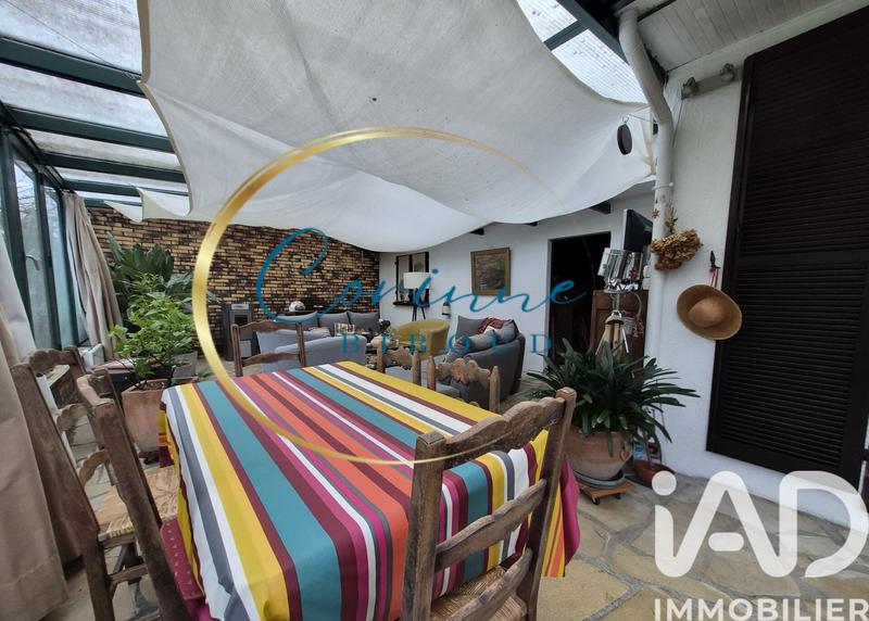 Maison - 137 m² - 6 pièces