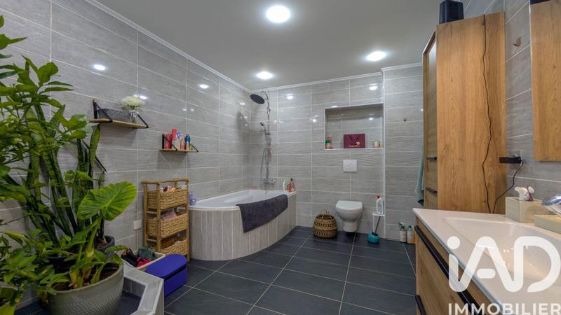 Maison - 160 m² - 5 pièces