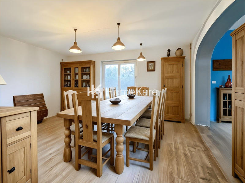 Maison - 170 m² - 5 pièces