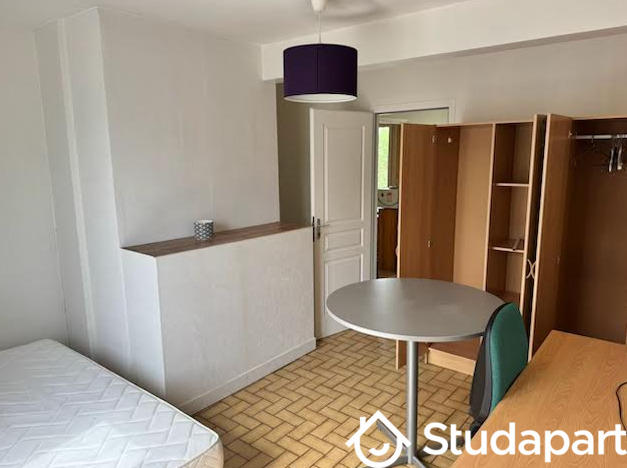 Chambre - 40 m² - 1 pièce