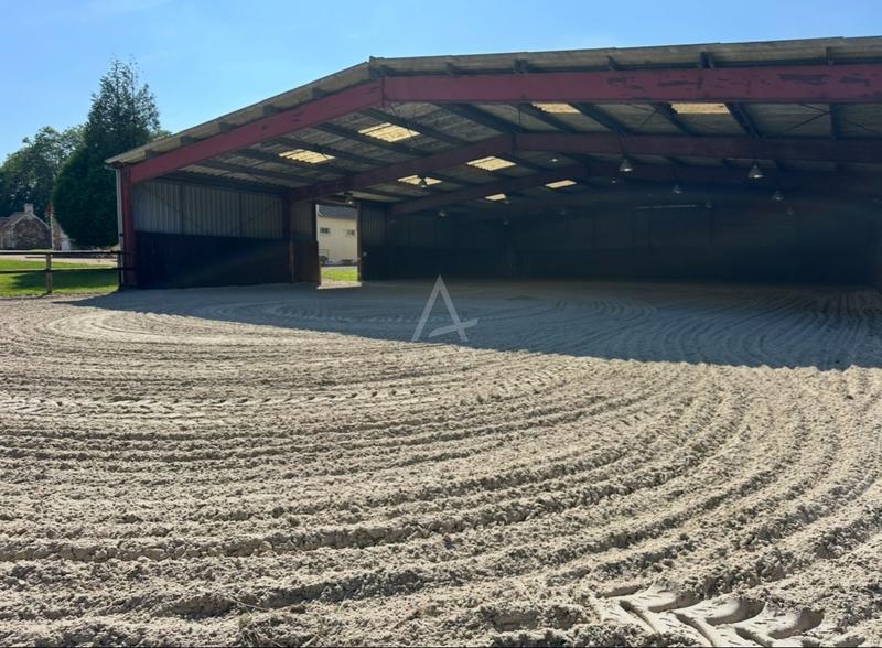 Haras - 180 m² - 7 pièces