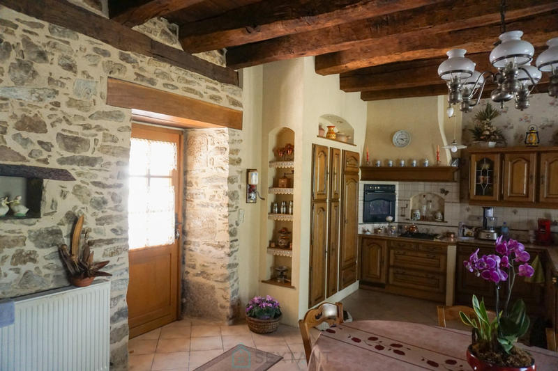 Maison - 147 m² - 6 pièces