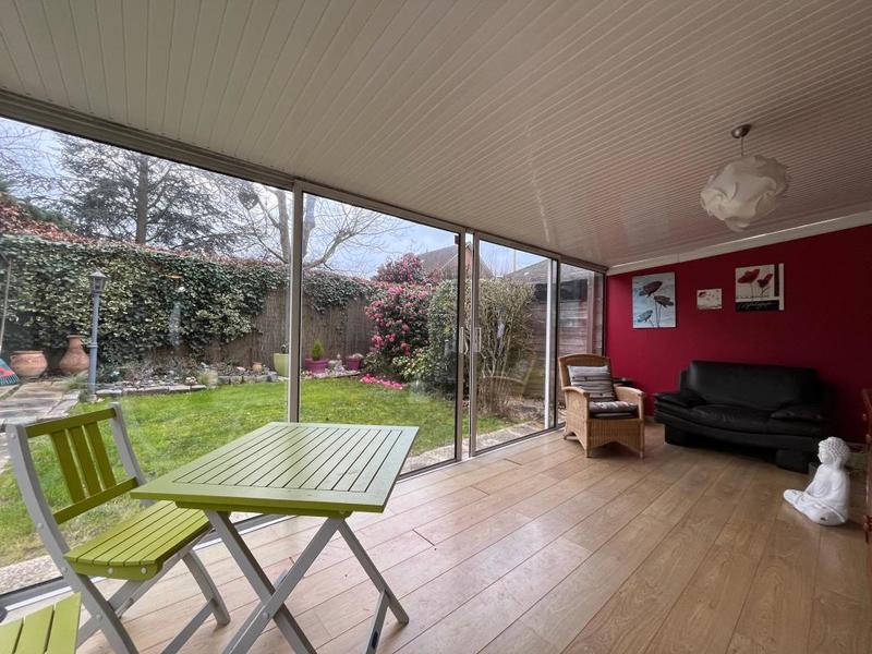 Maison - 96 m² - 4 pièces