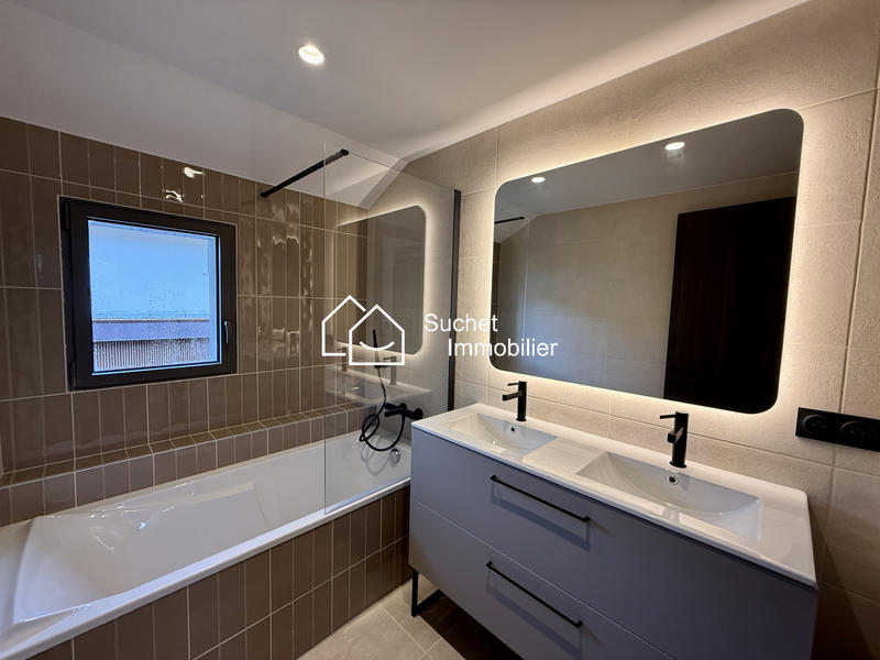 Maison - 145 m² - 6 pièces