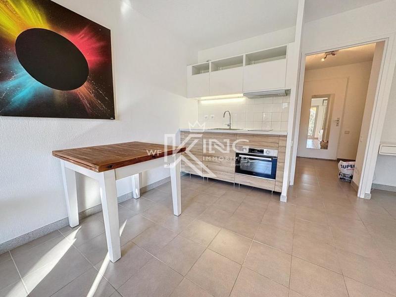 Studio - 27 m² - 1 pièce