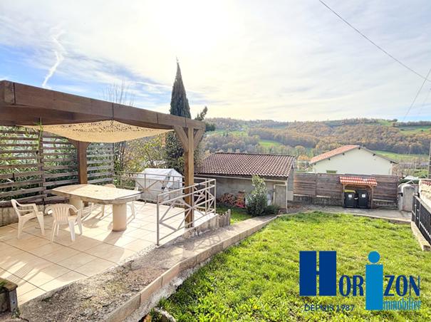 Maison - 87 m² - 5 pièces