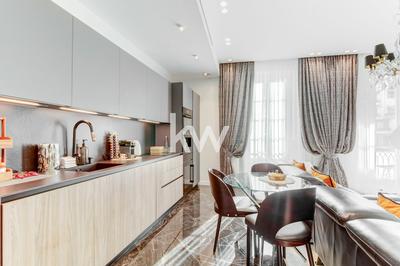 Appartement - 92 m² - 3 pièces