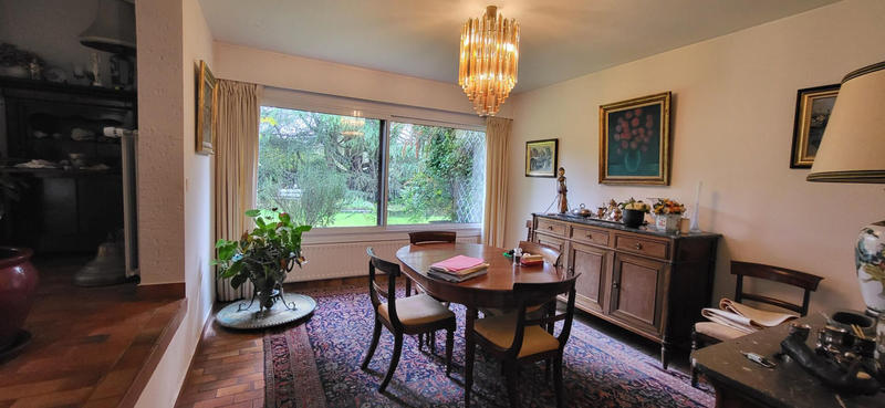 Maison - 237 m² - 8 pièces