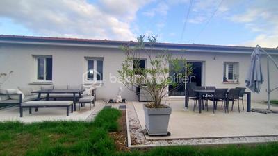 Maison traditionnelle - 106 m² - 5 pièces