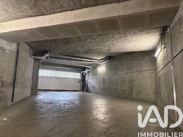 Parking - 14 m²