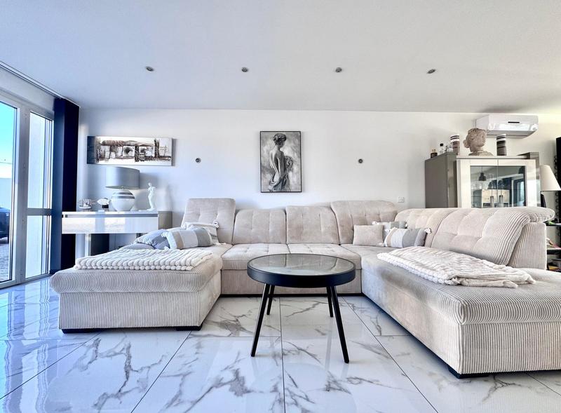 Villa - 170 m² - 6 pièces