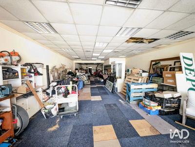Local commercial - 220 m²