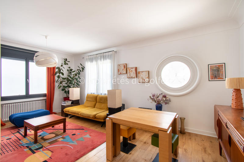 Maison - 189 m² - 5 pièces