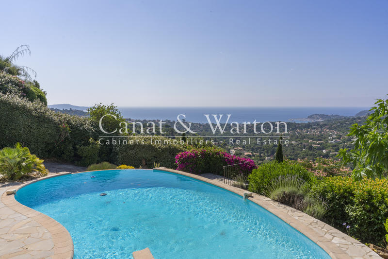 Villa - 240 m² - 7 pièces