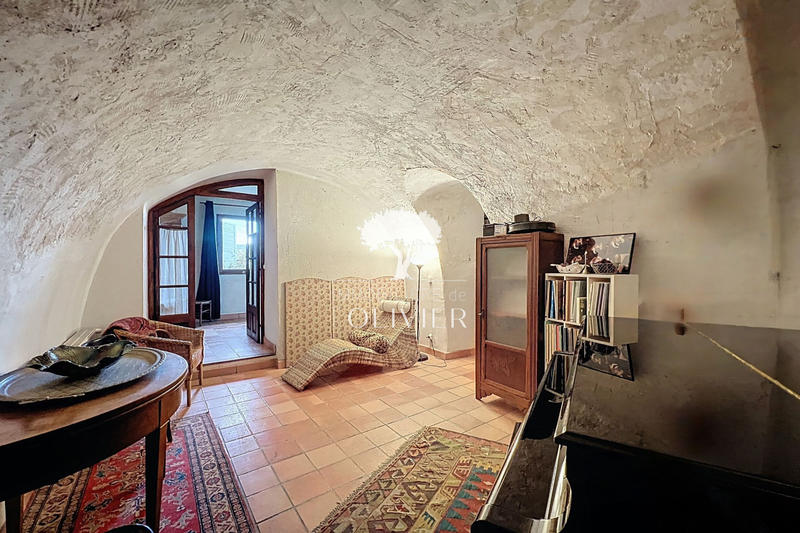 Maison de village - 250 m² - 10 pièces