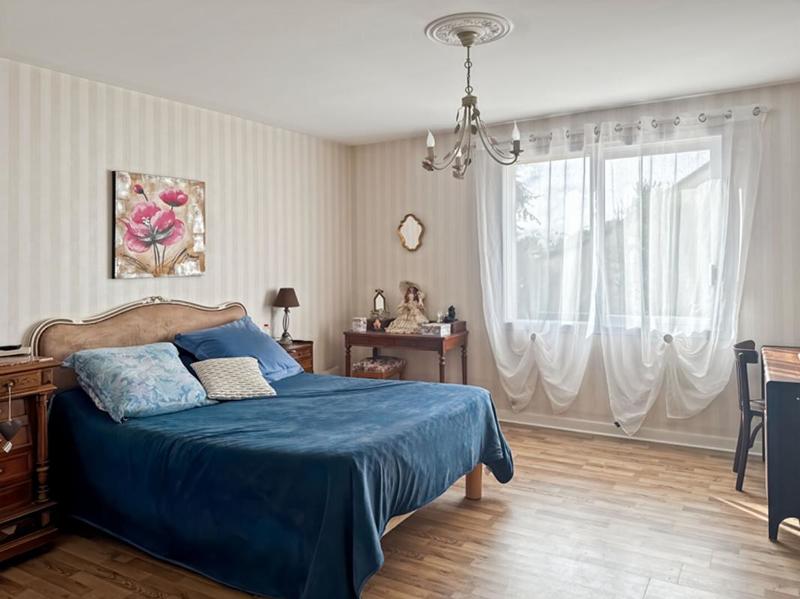 Maison - 127 m² - 6 pièces