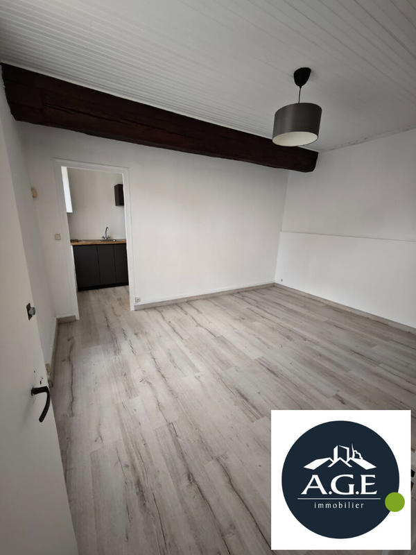 Immeuble - 275 m² - 9 pièces