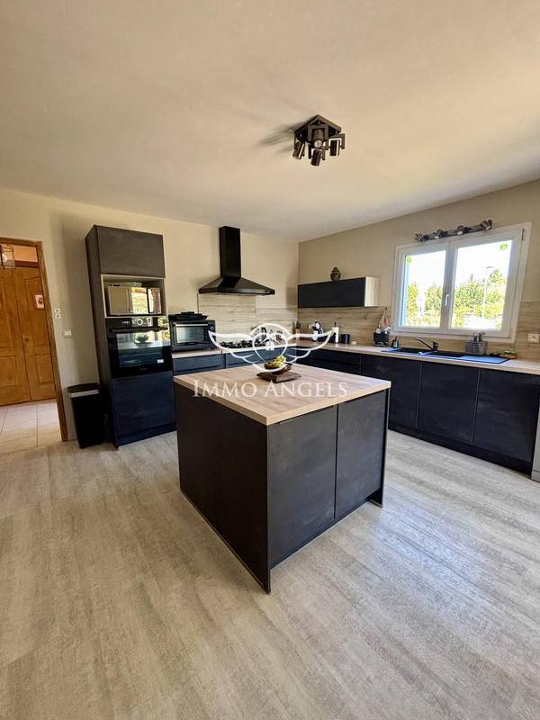 Villa - 139 m² - 5 pièces