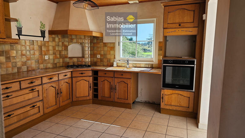 Maison - 102 m² - 5 pièces