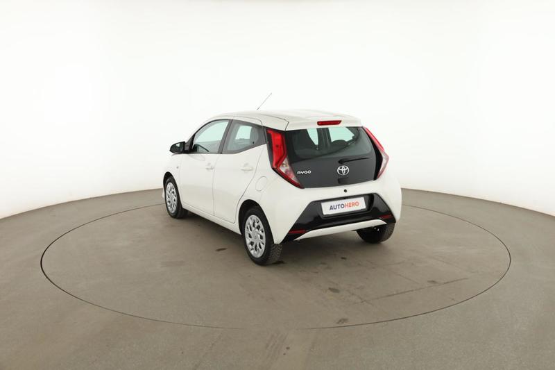 Toyota Aygo 1.0 Vvt-i X-Play X-Shift 5p 72 ch
