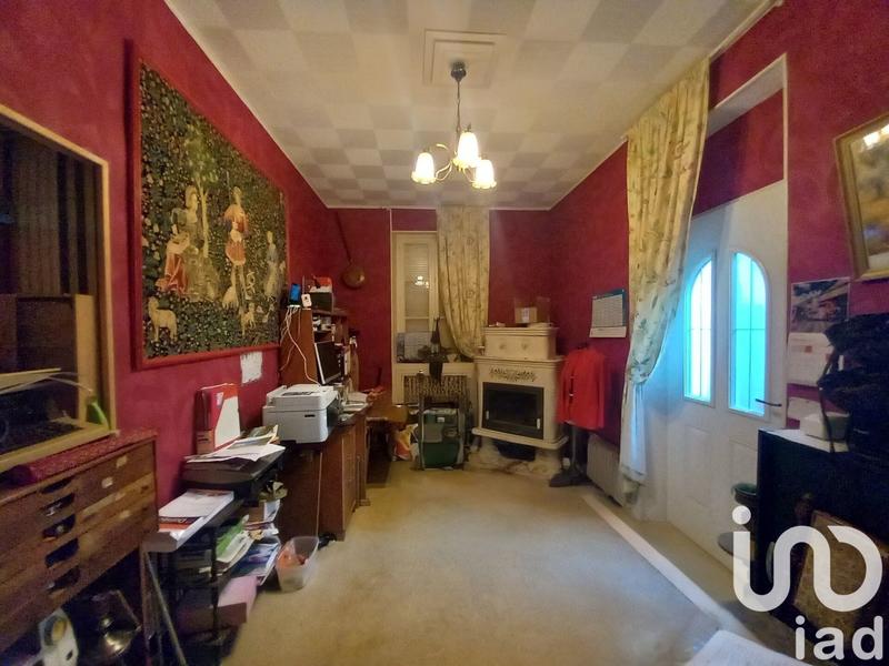 Maison - 300 m² - 12 pièces