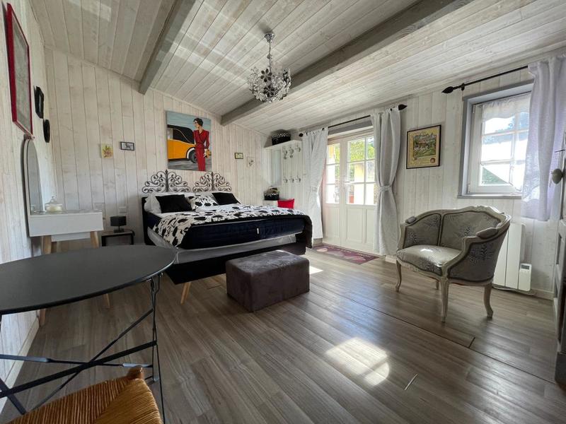 Maison - 110 m² - 4 pièces