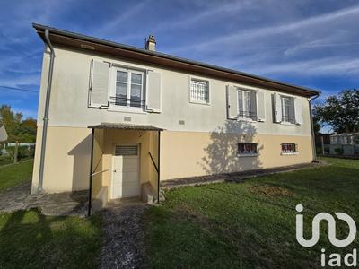 Maison - 93 m² - 6 pièces